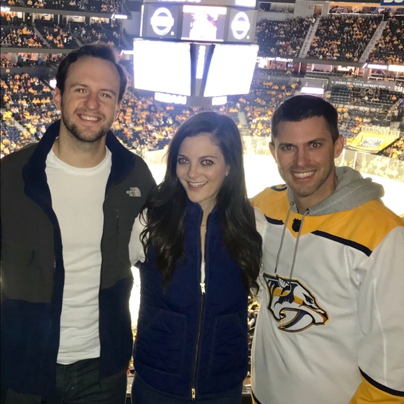 Meet your Posher, Lauren - Picture 5 of 5